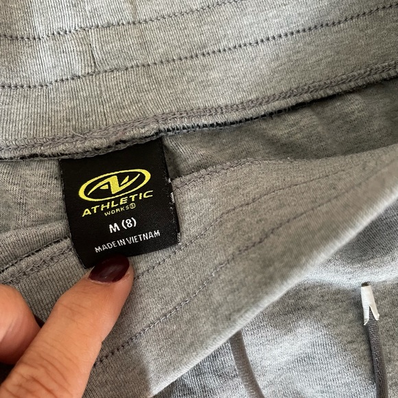 Athletics gray joggers - Picture 3 of 5
